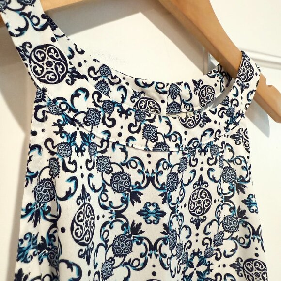Paper Crane Womens Halter Top Medallion Print White / Blue - Size Small - Picture 1 of 12